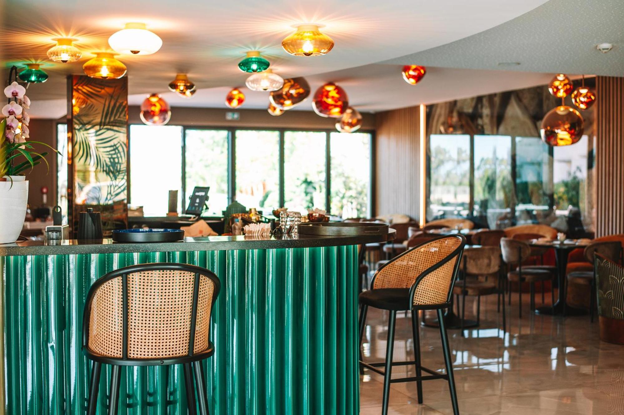 Calvi Hotel Екстериор снимка