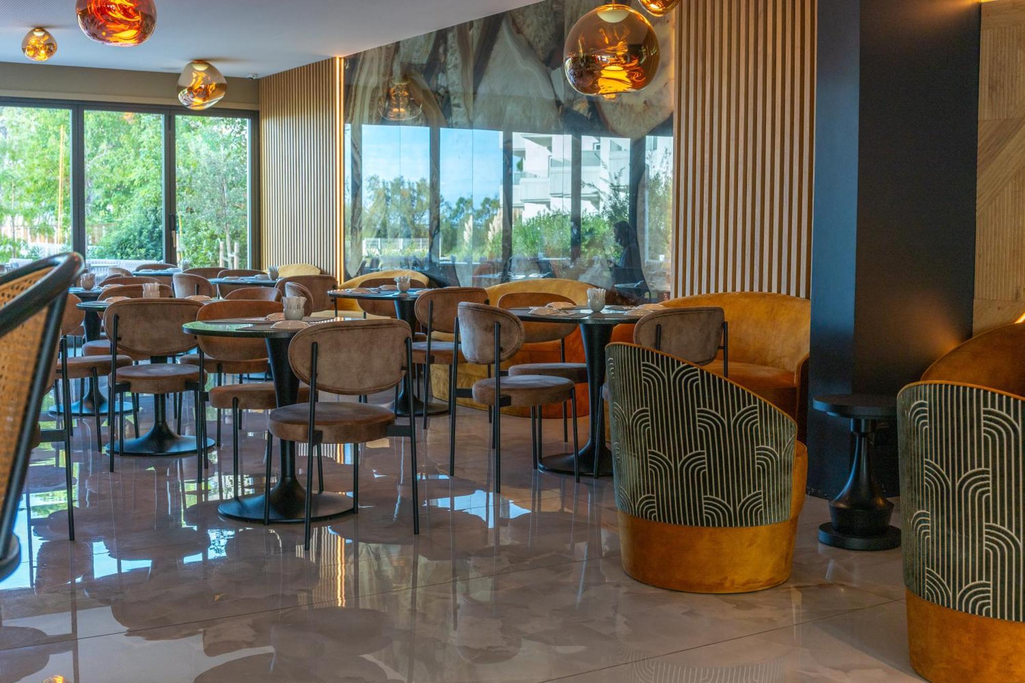 Calvi Hotel Екстериор снимка