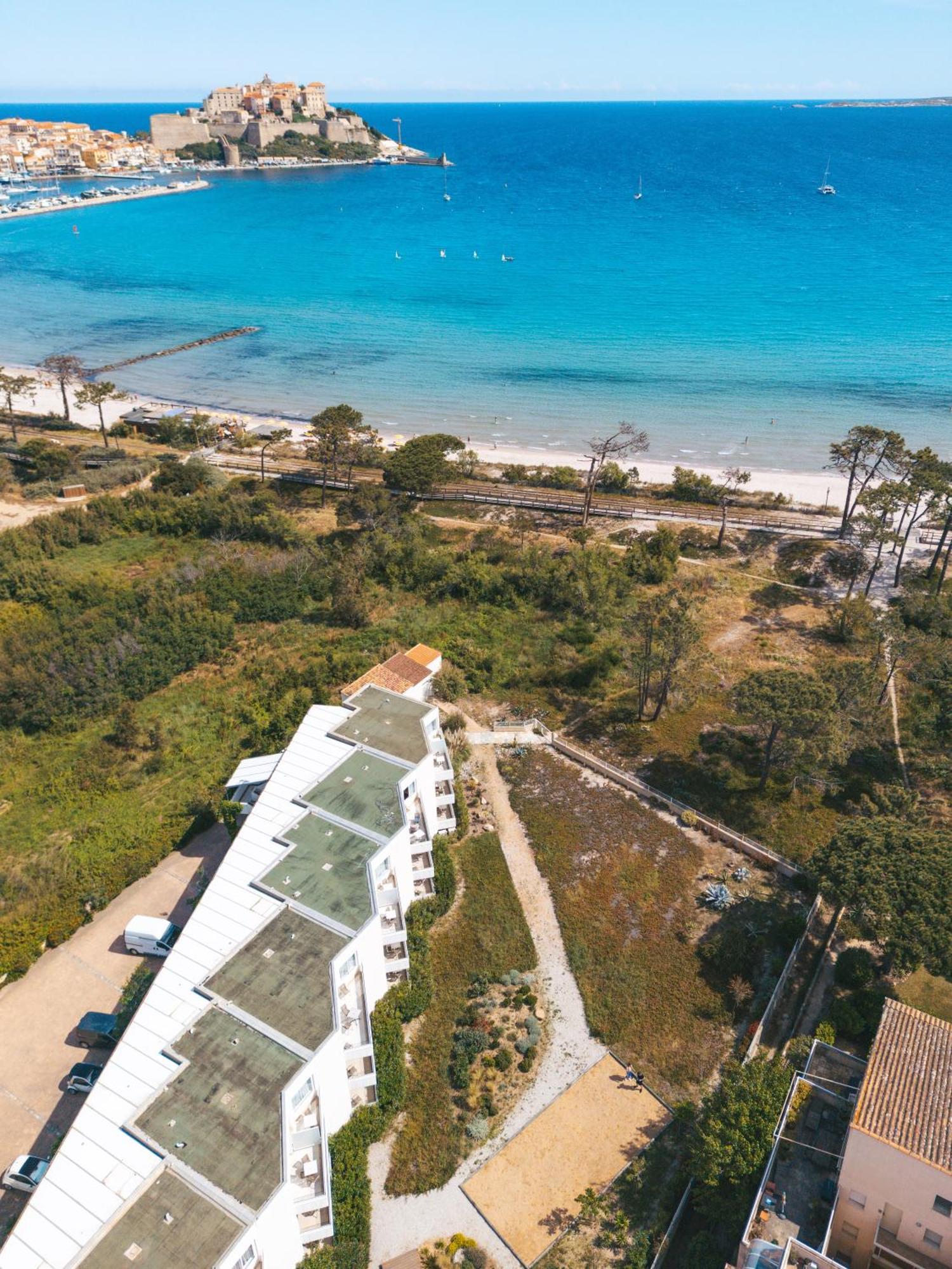 Calvi Hotel Екстериор снимка