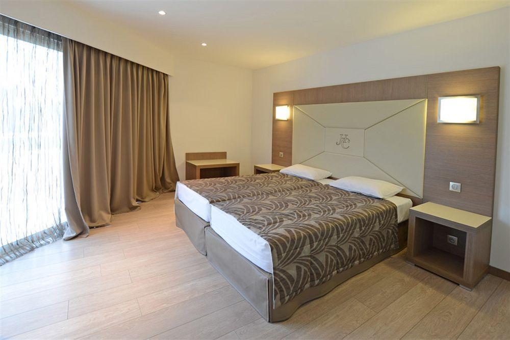 Calvi Hotel Екстериор снимка