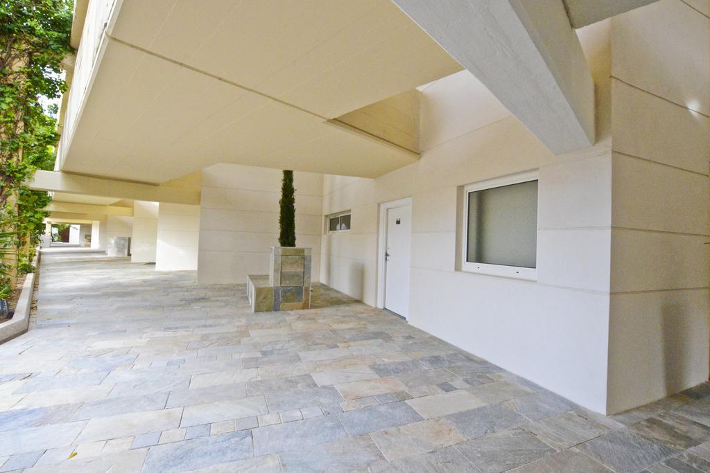Calvi Hotel Екстериор снимка