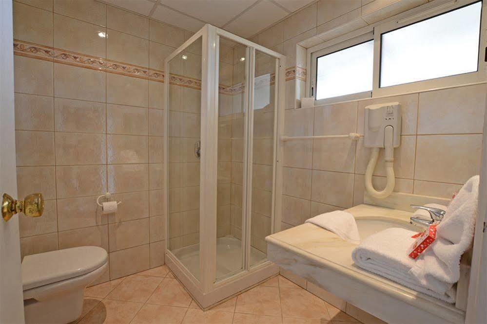 Calvi Hotel Екстериор снимка