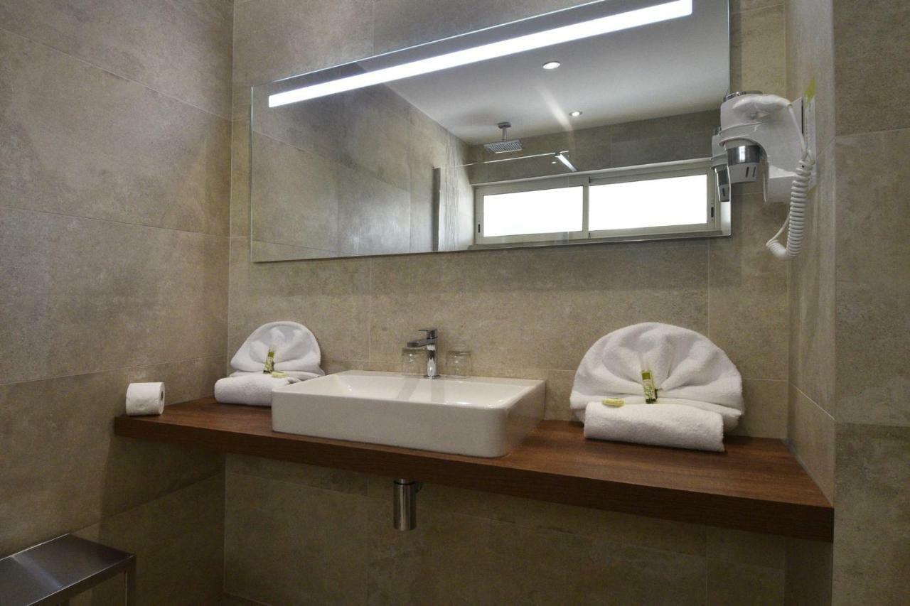 Calvi Hotel Екстериор снимка