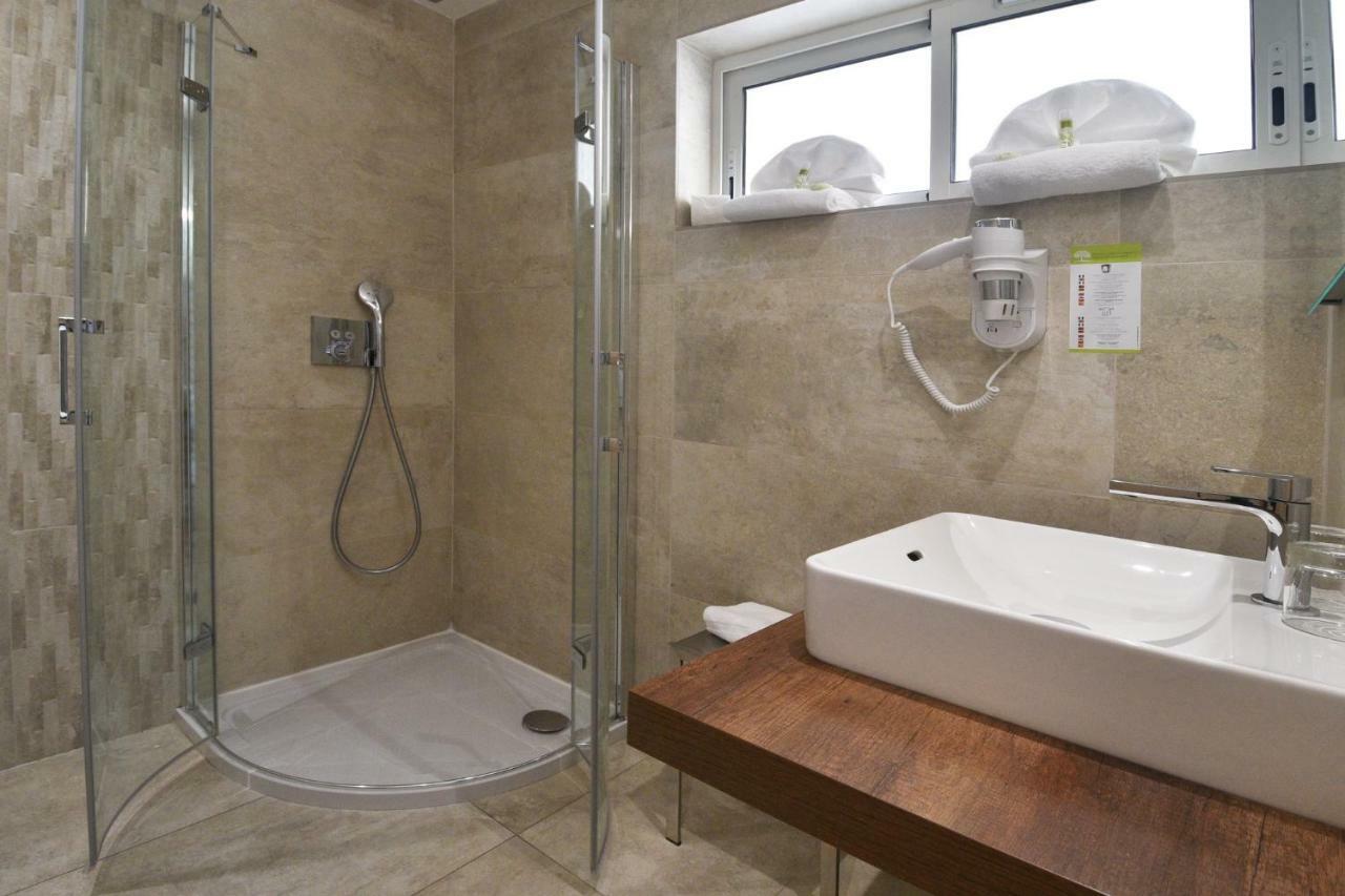 Calvi Hotel Екстериор снимка